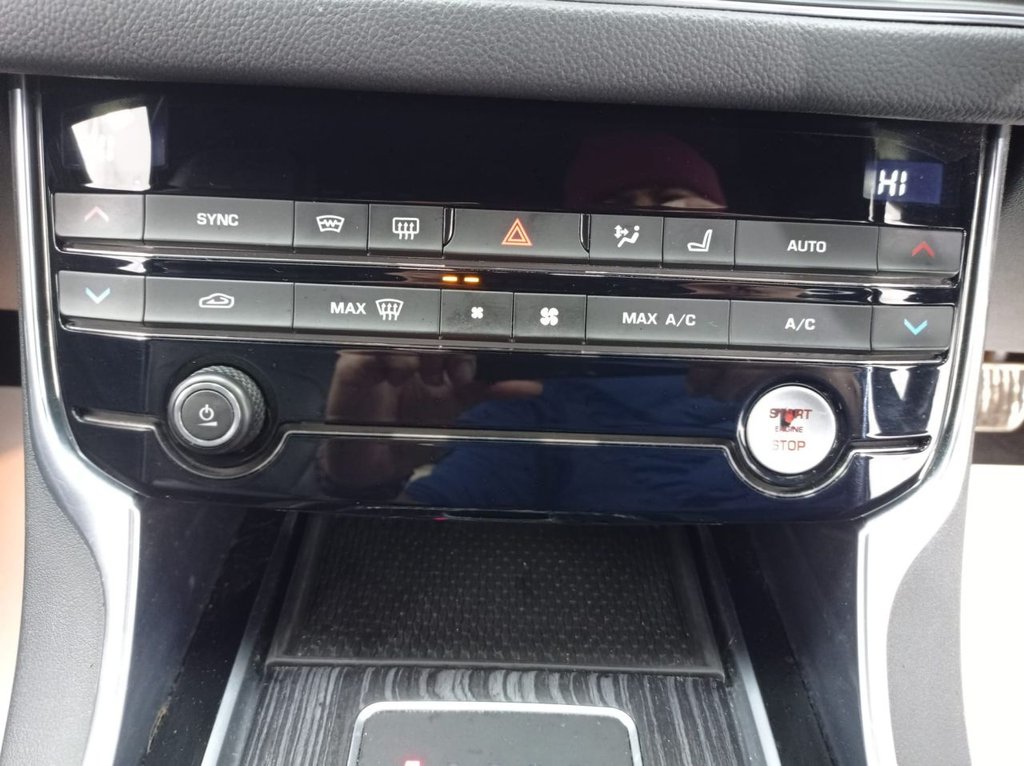 Used Jaguar XF 2016 for sale - 77370084: Photo 24