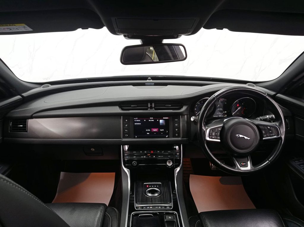 Used Jaguar XF 2016 for sale - 77370084: Photo 29