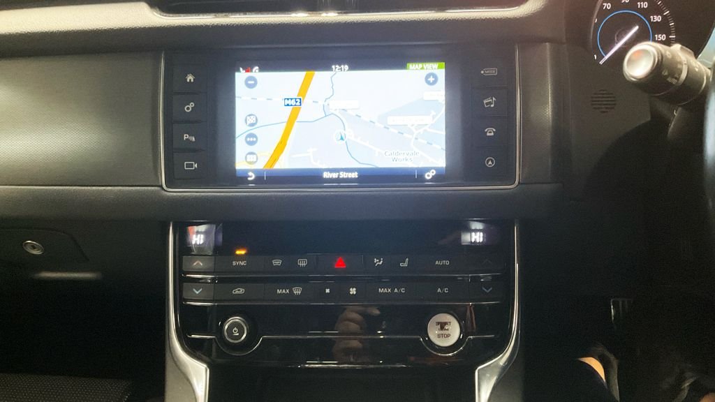 Used Jaguar XF 2016 for sale - 77370084: Photo 5