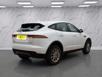 Used Jaguar E-Pace 2019 for sale - 77369644: Photo