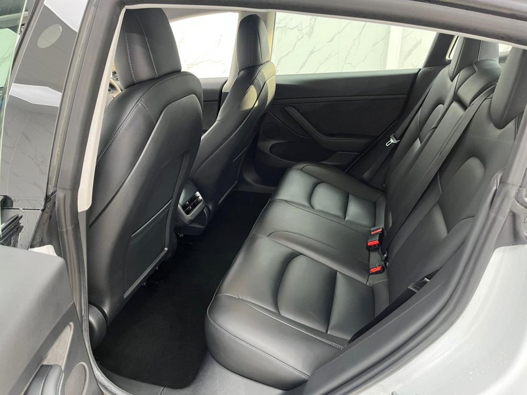 Used Tesla Model 3 2021 for sale - 76280070: Photo 26