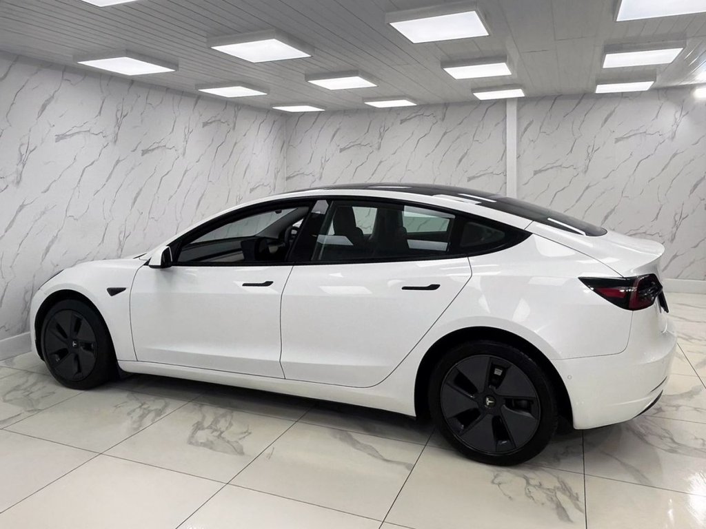 Used Tesla Model 3 2021 for sale - 76280070: Photo 8