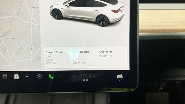 Used Tesla Model 3 2021 for sale - 76280070: Photo 8