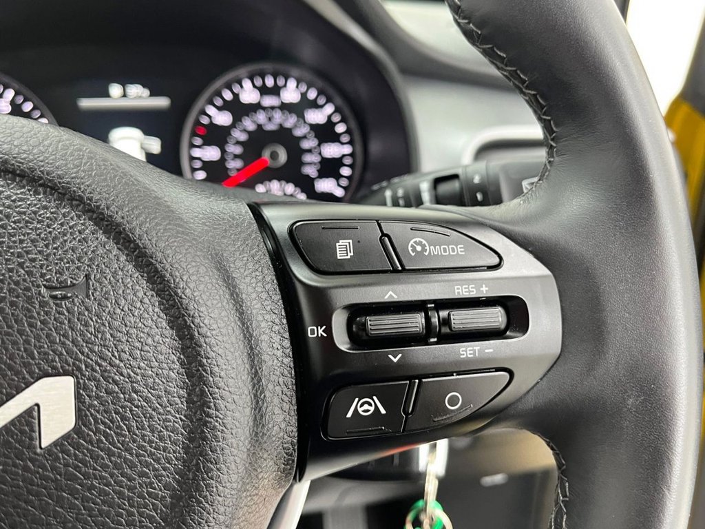 Used Kia Stonic 2022 for sale - 76098159: Photo 27