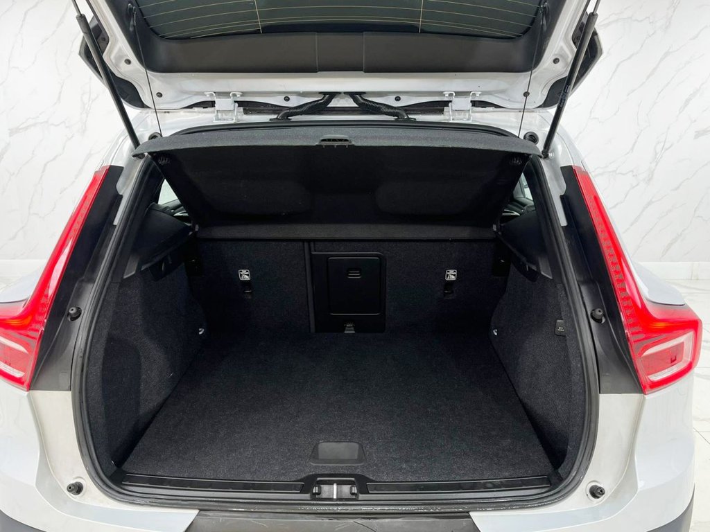 Used Volvo XC40 2021 for sale - 75986517: Photo 14