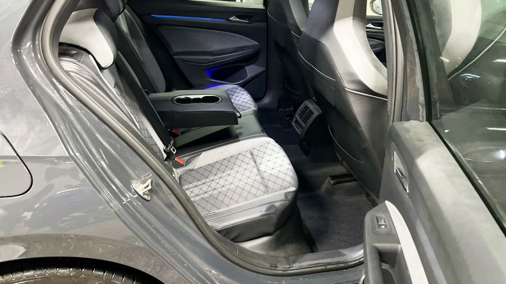 Used Volkswagen Golf 2023 for sale - 77463905: Photo 10