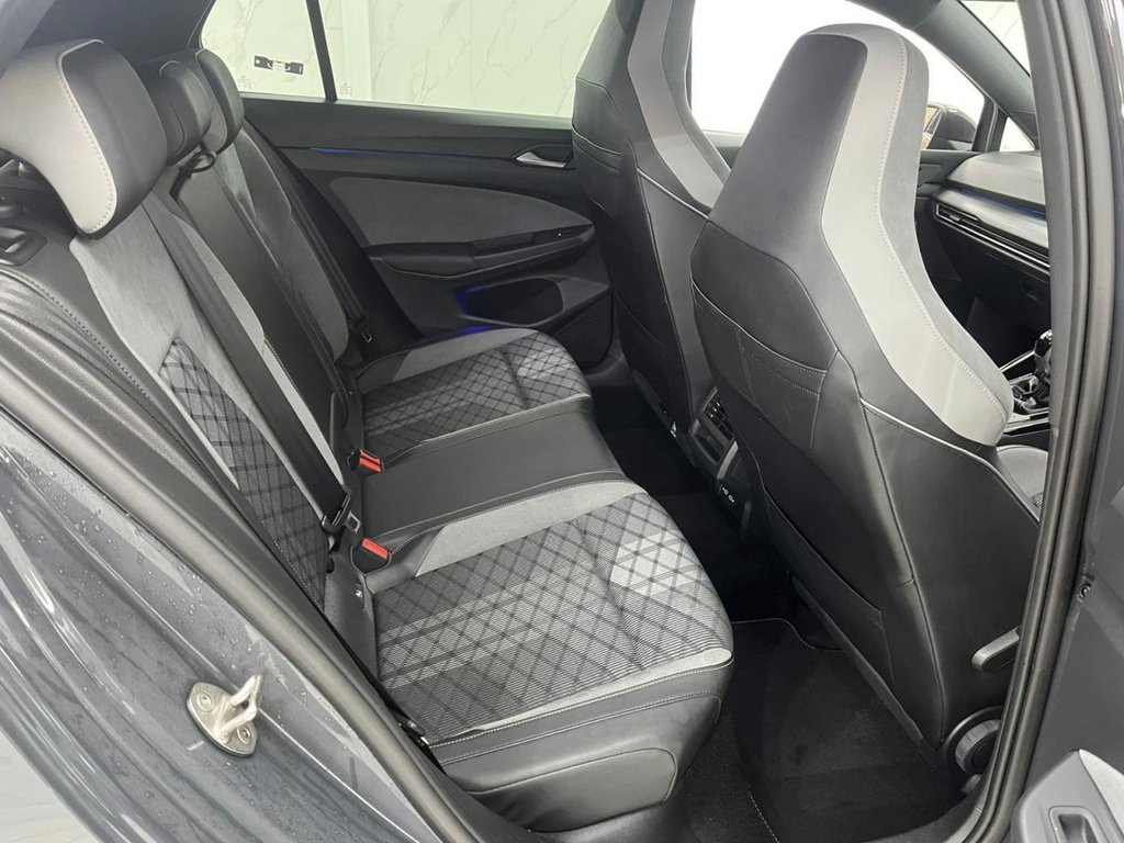 Used Volkswagen Golf 2023 for sale - 77463905: Photo 31
