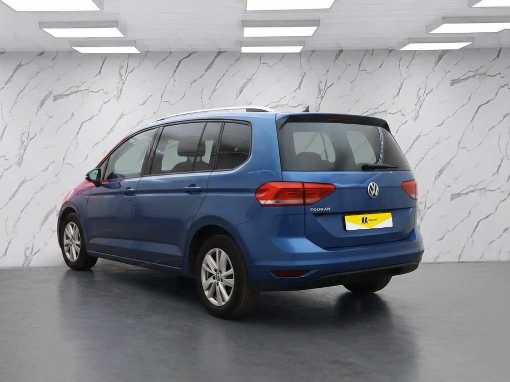 Used Volkswagen Touran 2019 for sale - 77967508: Photo 3