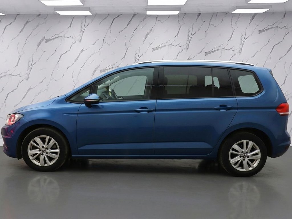 Used Volkswagen Touran 2019 for sale - 77967508: Photo 6
