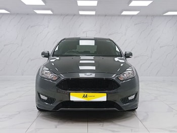 Used Ford Focus 2017 for sale - 77620934: Photo