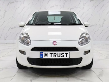 Used Fiat Punto 2015 for sale - 78793607: Photo