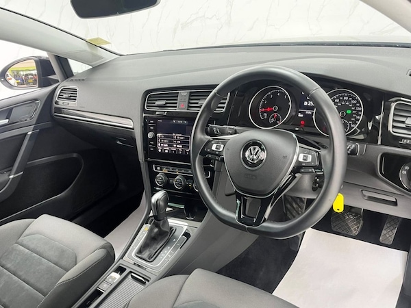 Used Volkswagen Golf 2020 for sale - 74380167: Photo 25