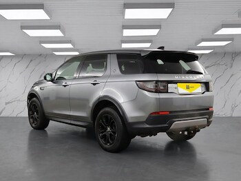 Used Land Rover Discovery Sport 2019 for sale - 77452060: Photo