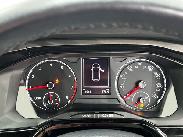 Used Volkswagen Polo 2020 for sale - 74002032: Photo 25