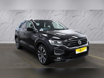 Used Volkswagen T-Roc 2021 for sale - 76482519: Photo