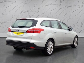Used Ford Focus 2017 for sale - 77241758: Photo