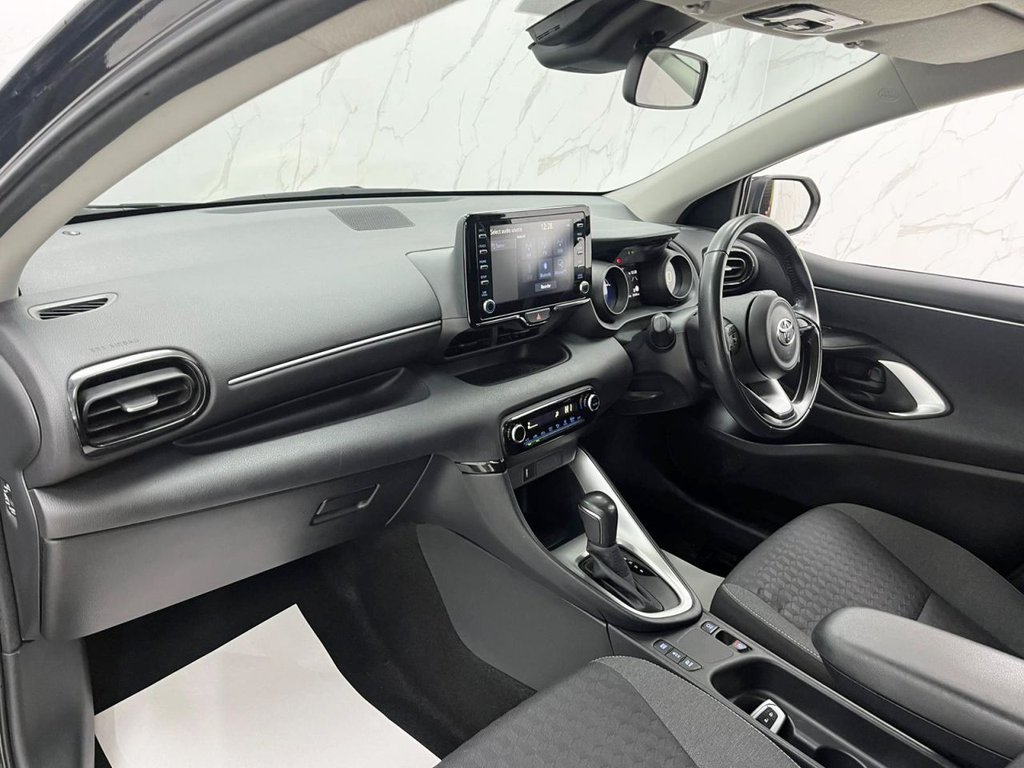 Used Toyota Yaris 2022 for sale - 76245416: Photo 14