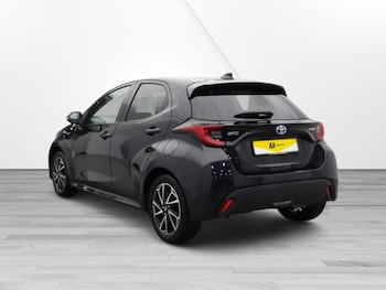 Used Toyota Yaris 2022 for sale - 76245416: Photo