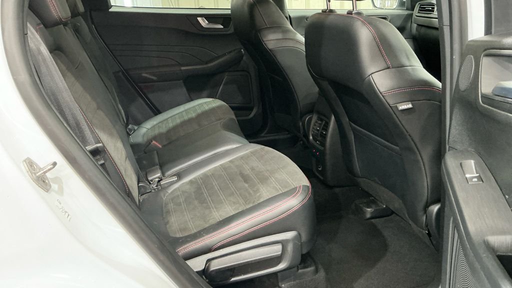 Used Ford Kuga 2022 for sale - 77534959: Photo 10