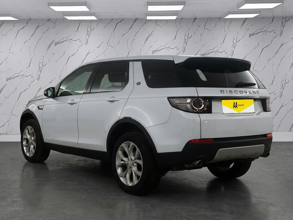 Used Land Rover Discovery Sport 2017 for sale - 77507708: Photo 3