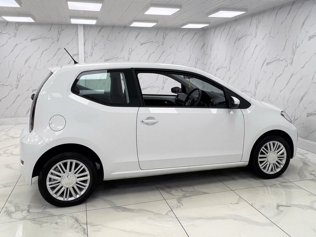 Used Volkswagen up! 2017 for sale - 76323249: Photo 11