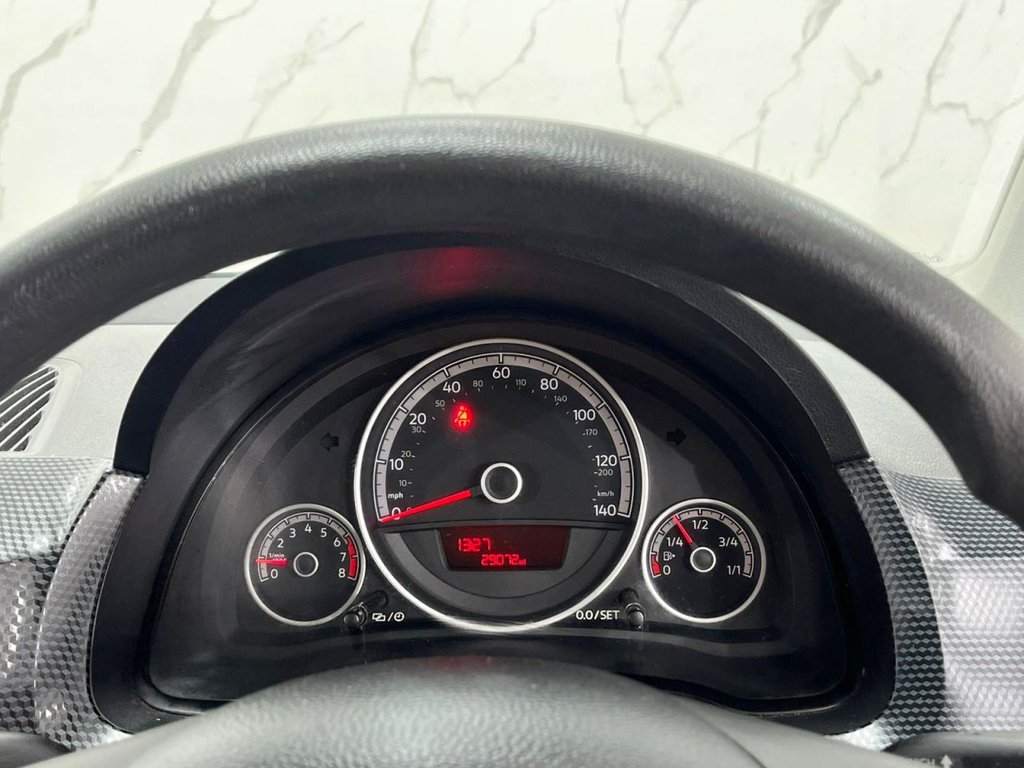 Used Volkswagen up! 2017 for sale - 76323249: Photo 18