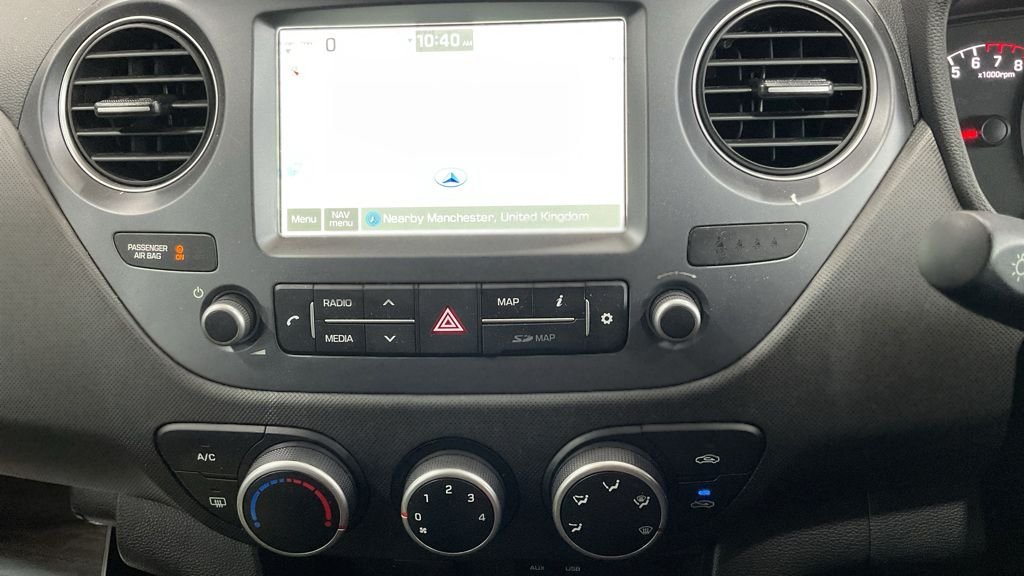 Used Hyundai i10 2018 for sale - 76841540: Photo 7