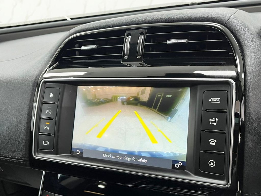 Used Jaguar XE 2017 for sale - 77436641: Photo 23