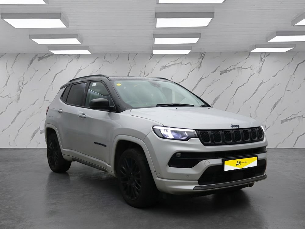 Used Jeep Compass 2023 for sale - 77920076: Photo 2