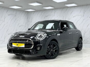 Used MINI Hatch 2020 for sale - 75961760: Photo