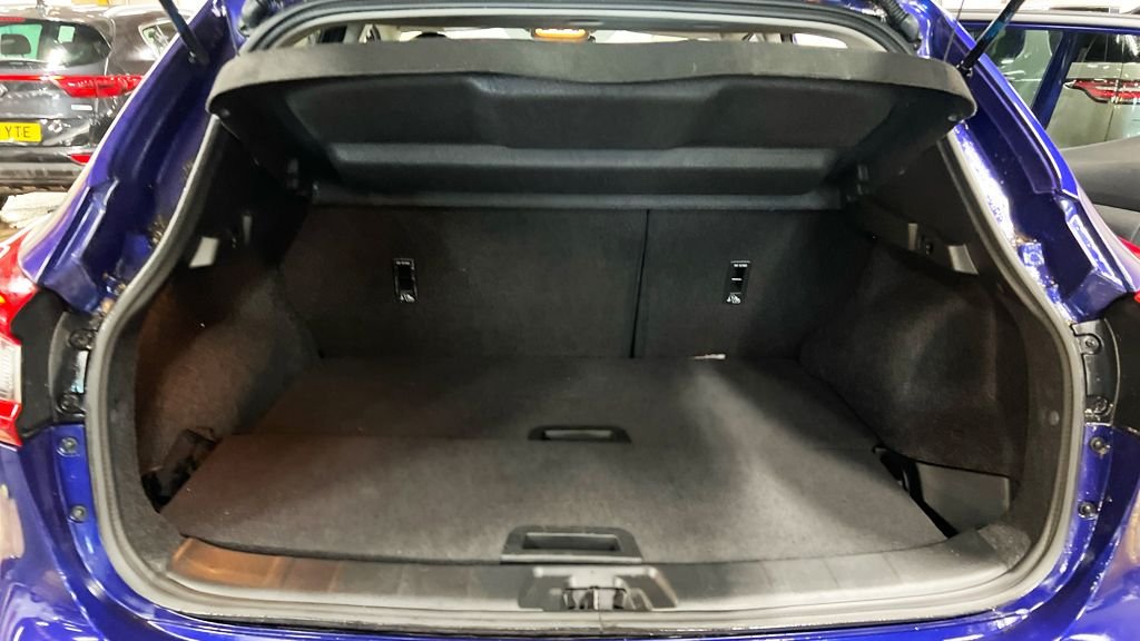 Used Nissan Qashqai 2017 for sale - 77227507: Photo 11