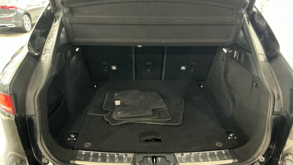 Used Jaguar F-Pace 2019 for sale - 78003458: Photo 12