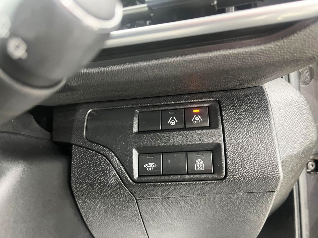 Used Peugeot 3008 2021 for sale - 75630810: Photo 32