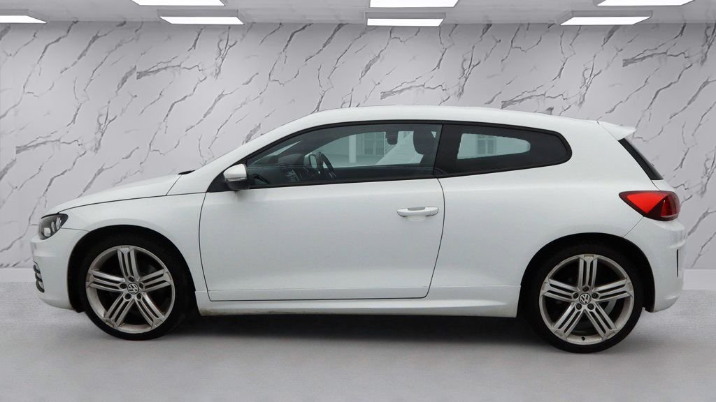 Used Volkswagen Scirocco 2017 for sale - 77153442: Photo 6