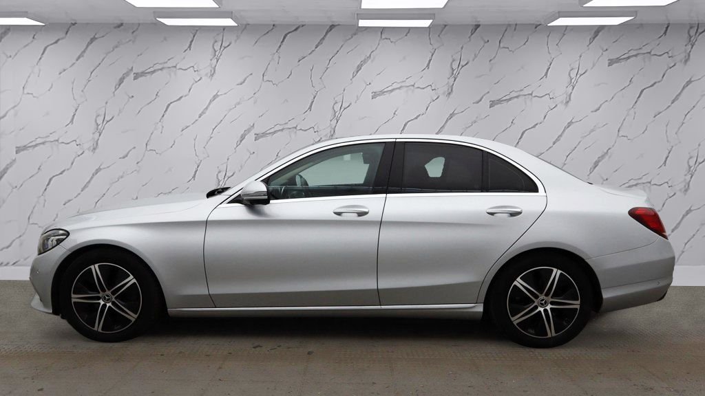 Used Mercedes-Benz C Class 2019 for sale - 77521415: Photo 6