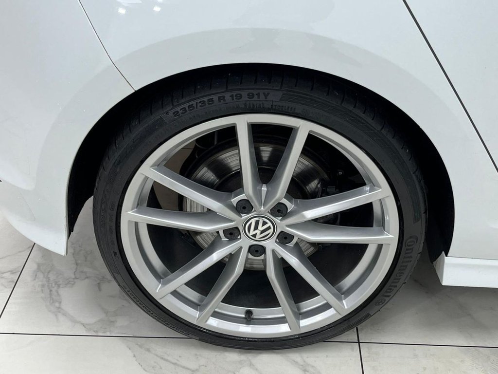 Used Volkswagen Golf 2017 for sale - 76105635: Photo 18