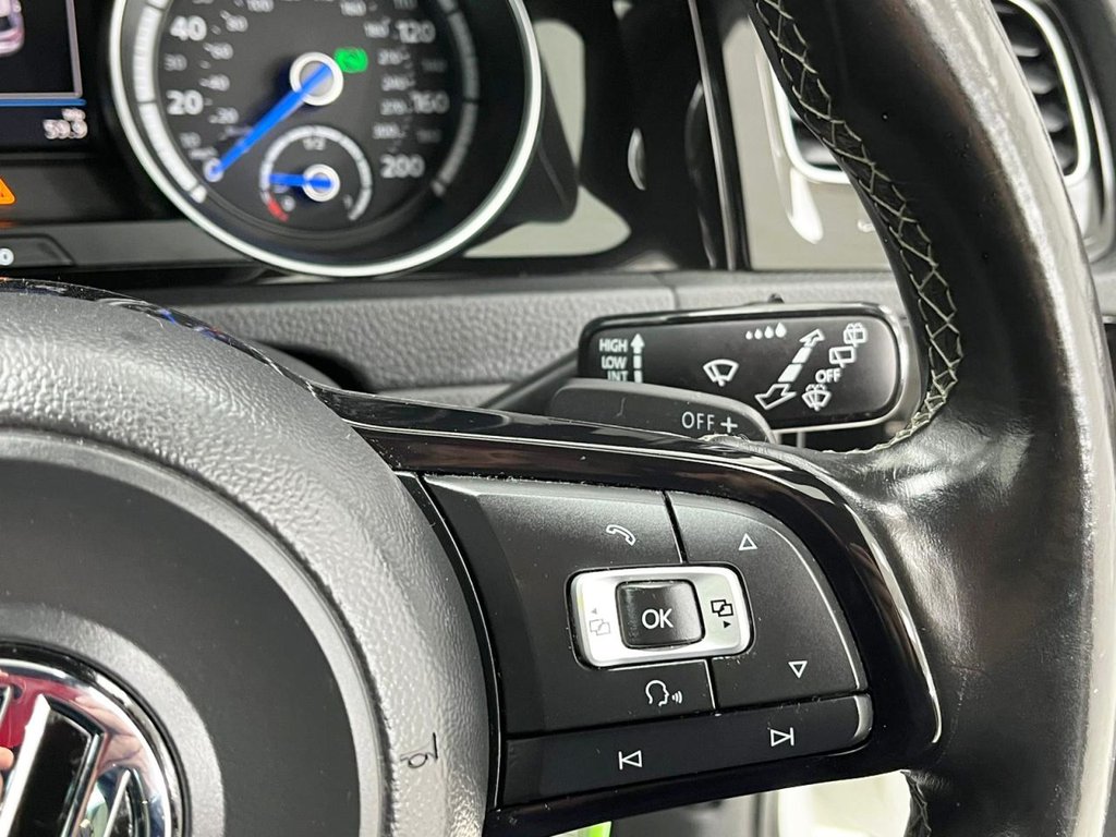 Used Volkswagen Golf 2017 for sale - 76105635: Photo 32