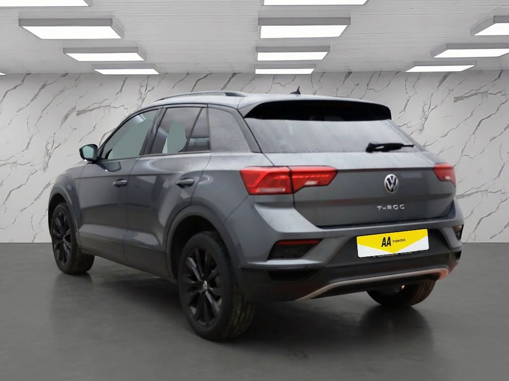 Used Volkswagen T-Roc 2020 for sale - 77464356: Photo 3