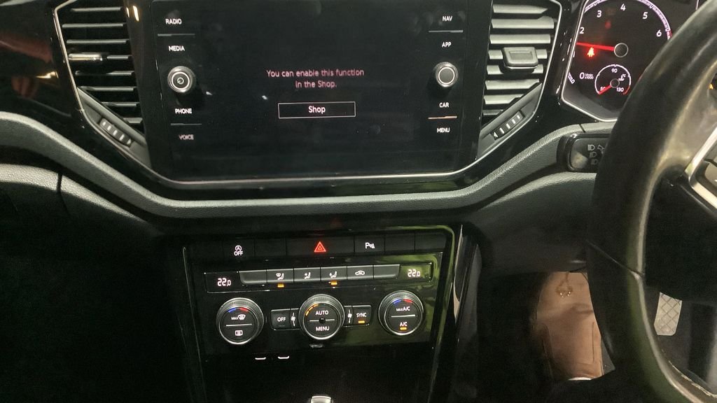 Used Volkswagen T-Roc 2020 for sale - 77464356: Photo 7