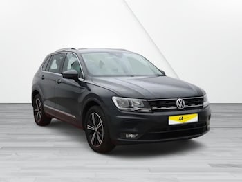Used Volkswagen Tiguan 2018 for sale - 75346809: Photo