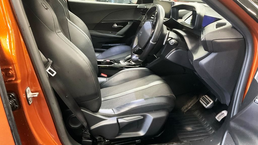 Used Peugeot 2008 2021 for sale - 77521089: Photo 10