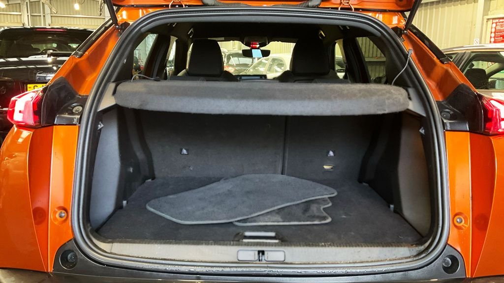 Used Peugeot 2008 2021 for sale - 77521089: Photo 12