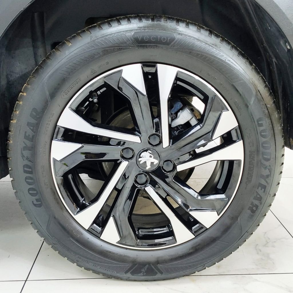 Used Peugeot 2008 2021 for sale - 77521089: Photo 18