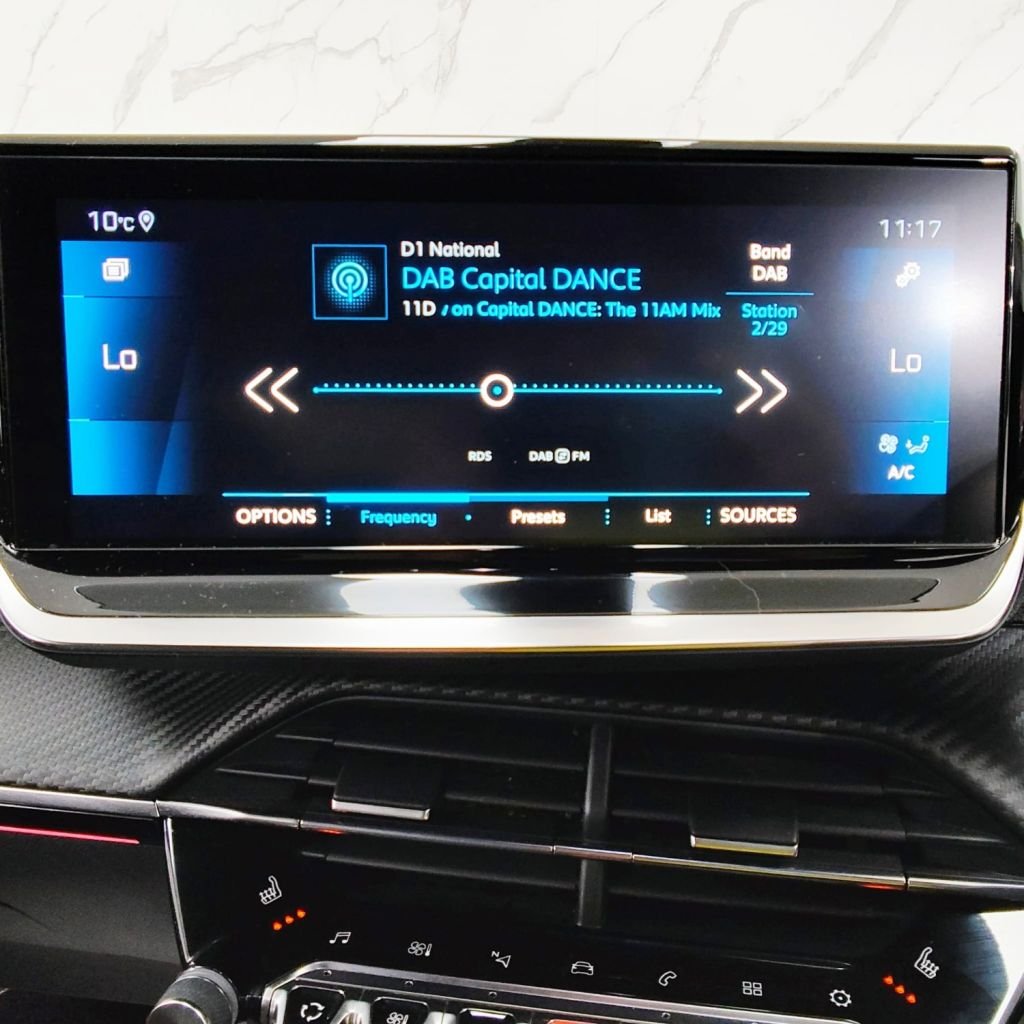 Used Peugeot 2008 2021 for sale - 77521089: Photo 25