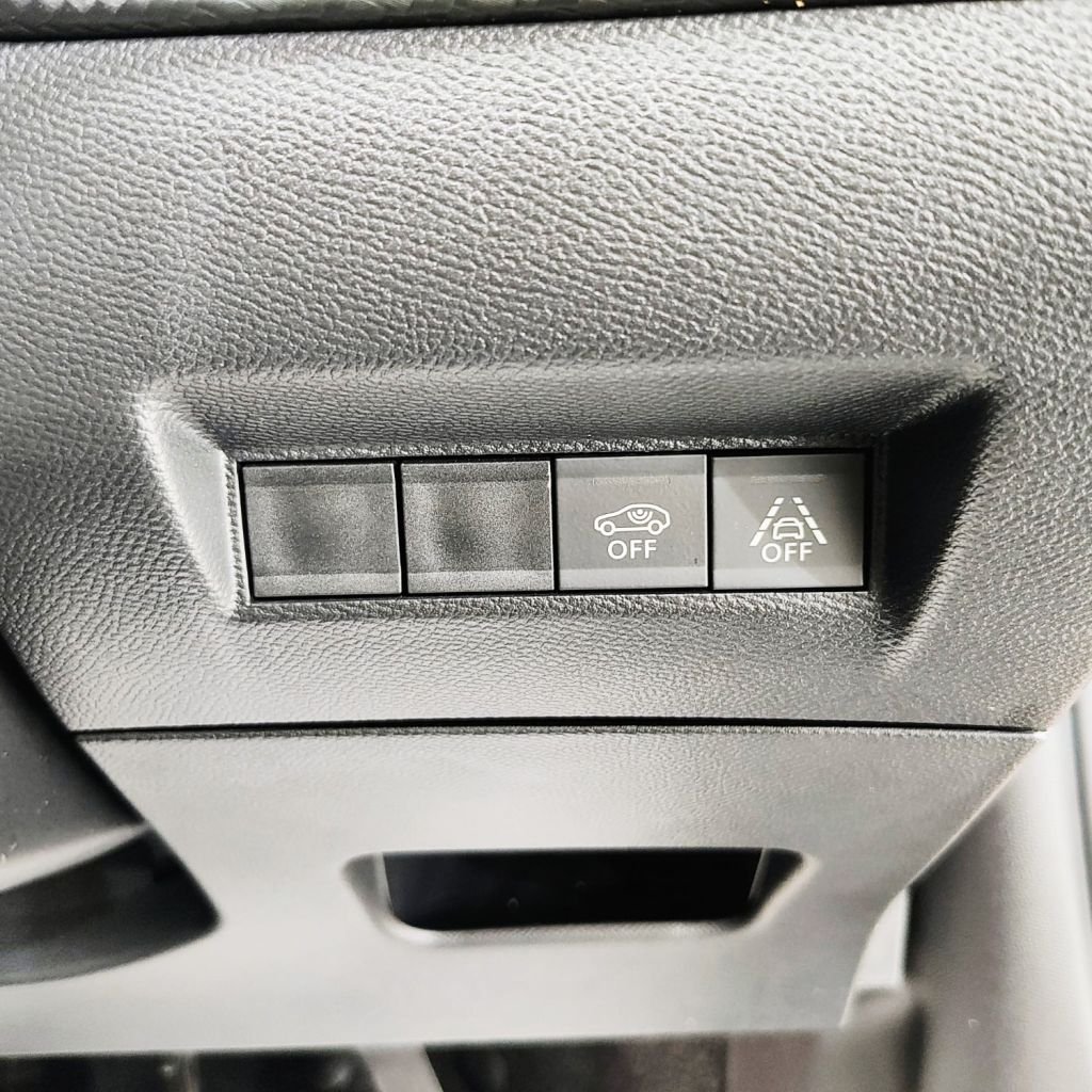 Used Peugeot 2008 2021 for sale - 77521089: Photo 43