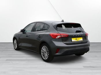 Used Ford Focus 2020 for sale - 76147904: Photo 3