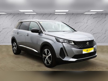 Used Peugeot 5008 2021 for sale - 77463902: Photo