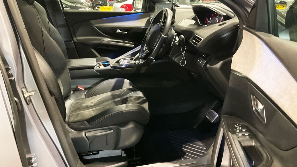 Used Peugeot 5008 2021 for sale - 77463902: Photo 9