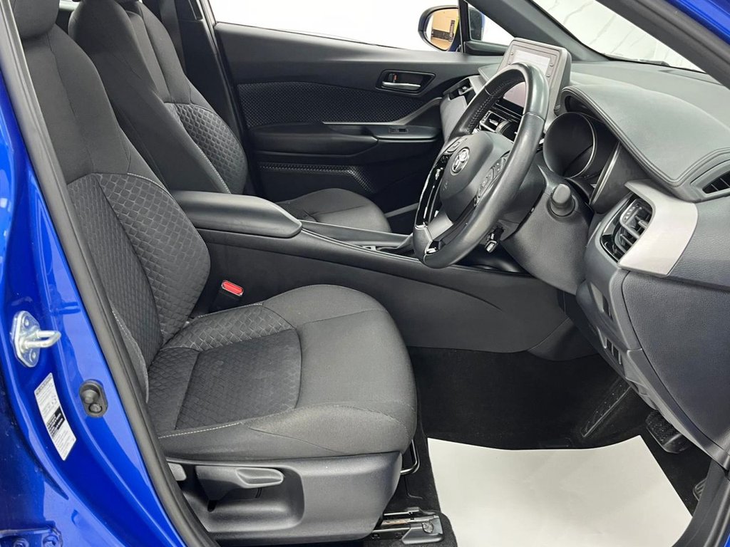 Used Toyota C-HR 2020 for sale - 77521419: Photo 24