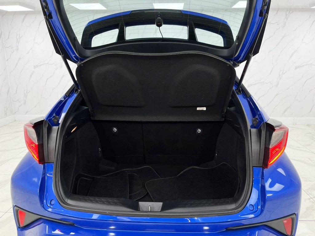 Used Toyota C-HR 2020 for sale - 77521419: Photo 28